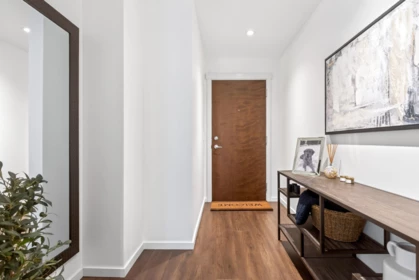 Hallway Photo of 315 3132 Dayanee Springs Boulevard, Coquitlam, BC