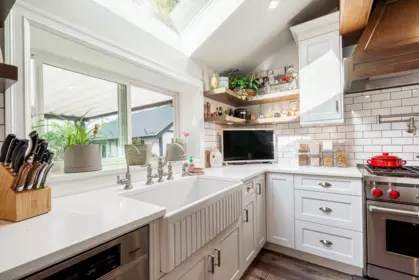 Guest Bathroom Photo of 20307 Ditton Street, Maple Ridge, BC