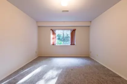 Hot Tub / Spa Photo of 16 2988 Horn Street, Abbotsford, BC