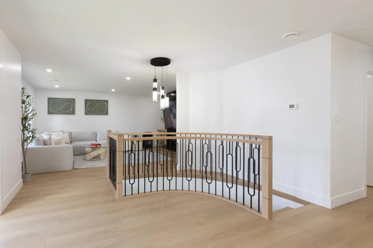 Dining Area Photo of 1830 126 Street, Surrey, BC