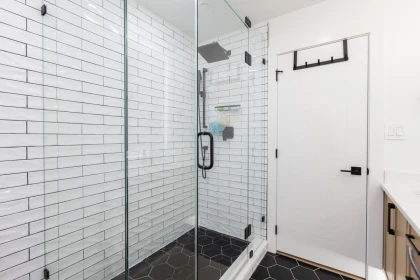 Mudroom Photo of 1830 126 Street, Surrey, BC