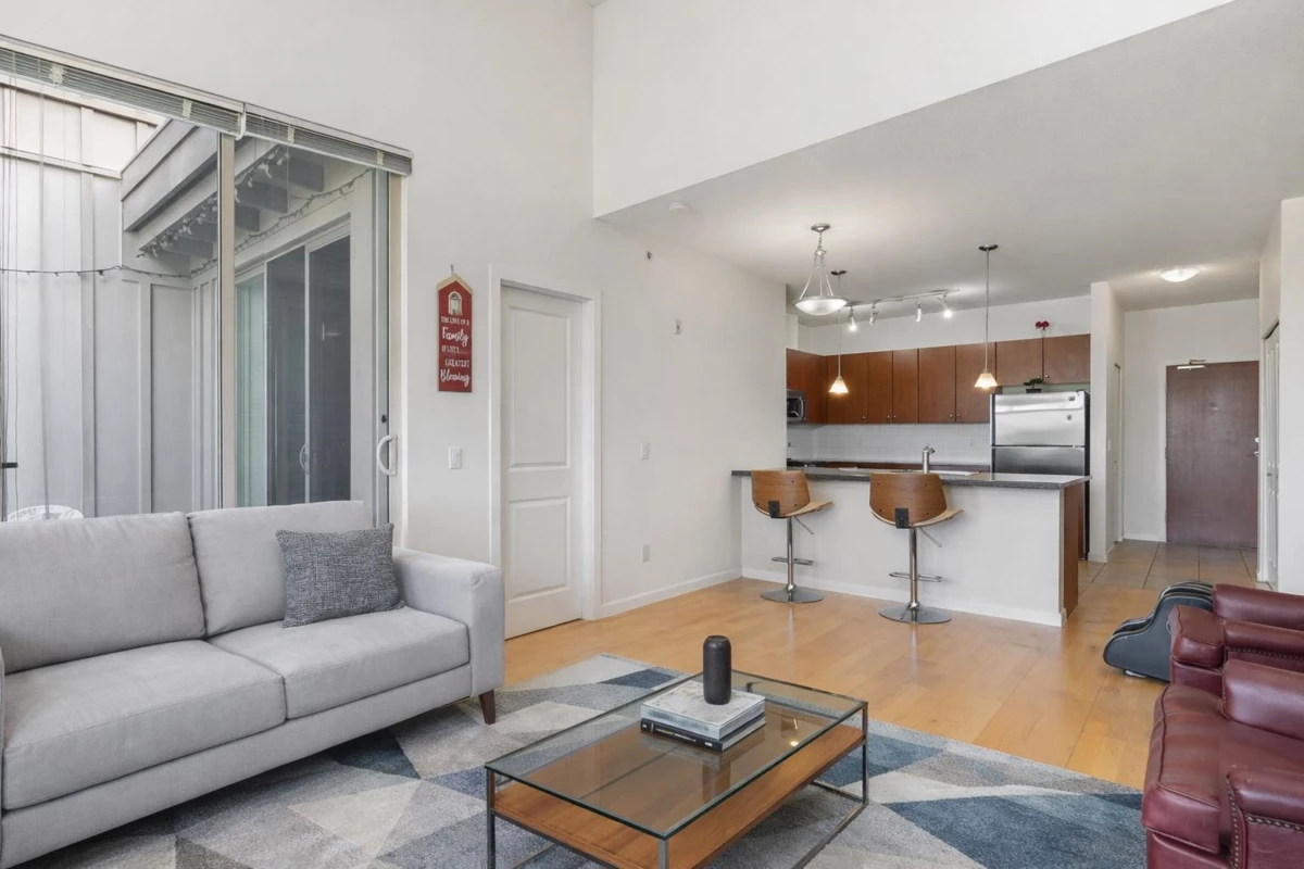 Family Room Photo of 415 10180 153 Street, Surrey, BC