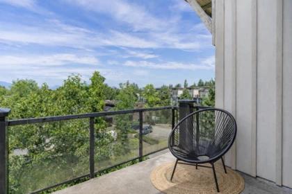 Entry Foyer Photo of 415 10180 153 Street, Surrey, BC