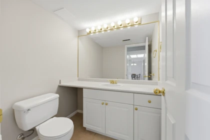 Basement Recreation Room Photo of 1701 739 Princess Street, New Westminster, BC