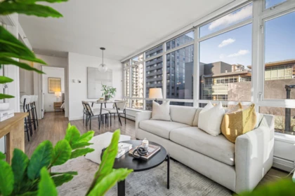 Hot Tub / Spa Photo of 305 1775 Quebec Street, Vancouver, BC