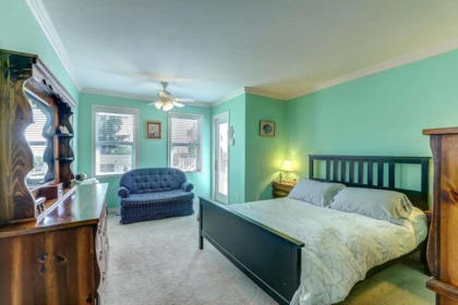 Bedroom 4 Photo of 7852 167a Street, Surrey, BC