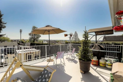 Hot Tub / Spa Photo of 7852 167a Street, Surrey, BC