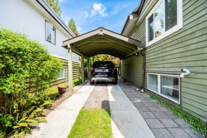 Backyard Photo of 4360 Cliffmont Road, North Vancouver, BC