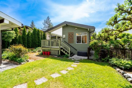 Hot Tub / Spa Photo of 4360 Cliffmont Road, North Vancouver, BC