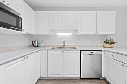 Kitchen Island Photo of 169 16080 82 Avenue, Surrey, BC