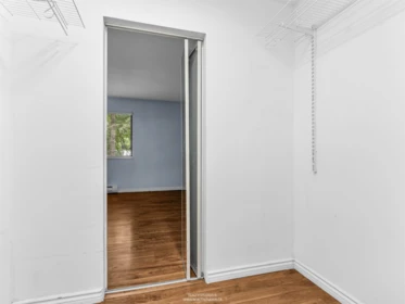 Walk-In Closet Photo of 206 9682 134 Street, Surrey, BC