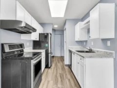 206 9682 134 Street, Surrey, BC