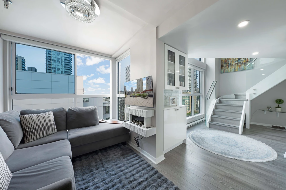 Living Room Photo of 801 1238 Seymour Street, Vancouver, BC
