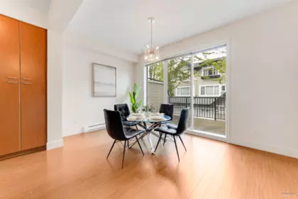 Kitchen Island Photo of 23 2450 161a Street, Surrey, BC
