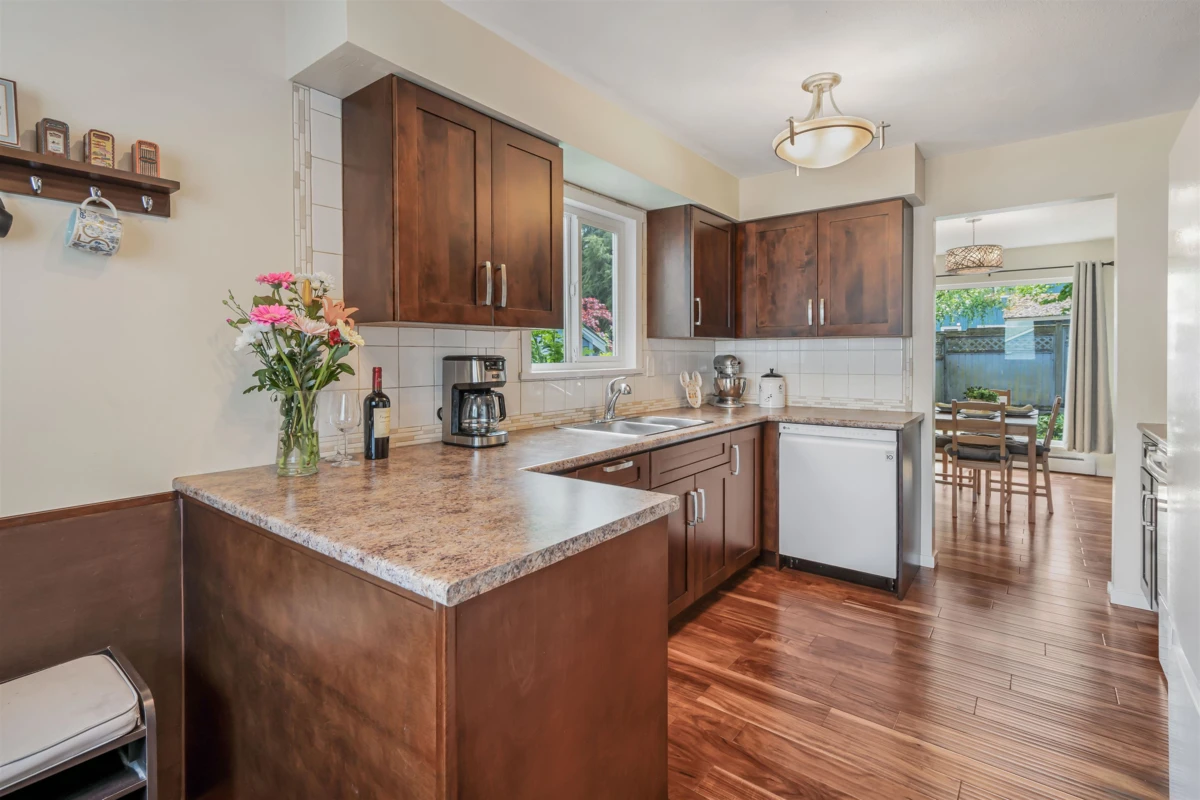 Dining Area Photo of #7 9976 149th Street, Surrey, BC