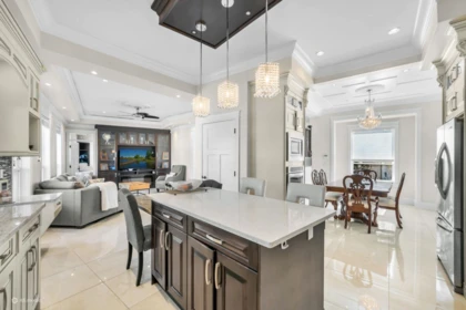Breakfast Nook Photo of 14185 74 Avenue, Surrey, BC