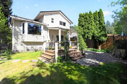 Staircase Photo of 20188 116b Avenue, Maple Ridge, BC