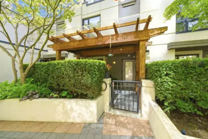 Backyard Photo of 1259 Richards Street, Vancouver, BC