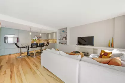 Kitchen Photo of 1259 Richards Street, Vancouver, BC