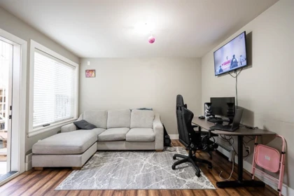 Basement Recreation Room Photo of 13916 60 Avenue, Surrey, BC