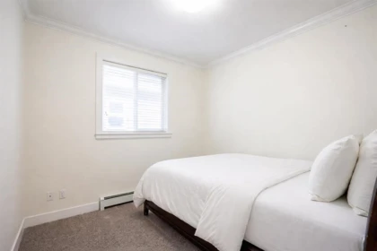 Office / Den Photo of 13916 60 Avenue, Surrey, BC