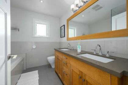 Mudroom Photo of 4241 Balkan Street, Vancouver, BC