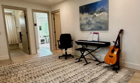 Office / Den Photo of 301 Second Avenue, Cultus Lake, BC