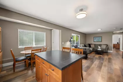 Hot Tub / Spa Photo of 11457 Creekside Street, Maple Ridge, BC