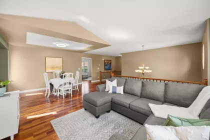 Kitchen Island Photo of 11457 Creekside Street, Maple Ridge, BC