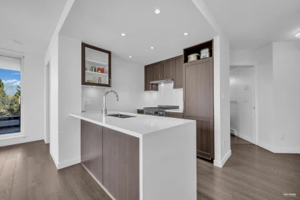 Walk-In Closet Photo of 805 5470 Ormidale Street, Vancouver, BC