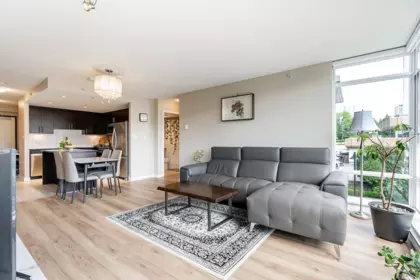 304 575 Delestre Avenue, Coquitlam, BC, Coquitlam — Apartment/Condo for sale