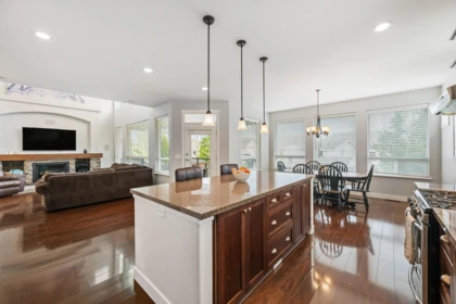 Breakfast Nook Photo of 2108 Zinfandel Drive, Abbotsford, BC