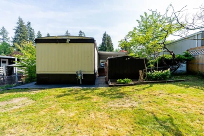Garage Interior Photo of 5 13650 80 Avenue, Surrey, BC