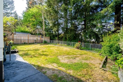 Outdoor Deck Photo of 5 13650 80 Avenue, Surrey, BC