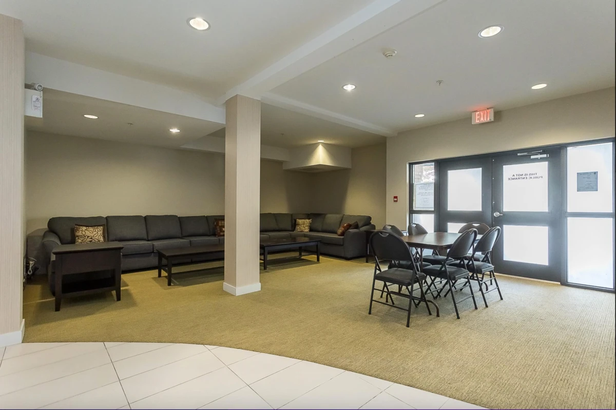 Dining Area Photo of 301 33546 Holland Avenue, Abbotsford, BC