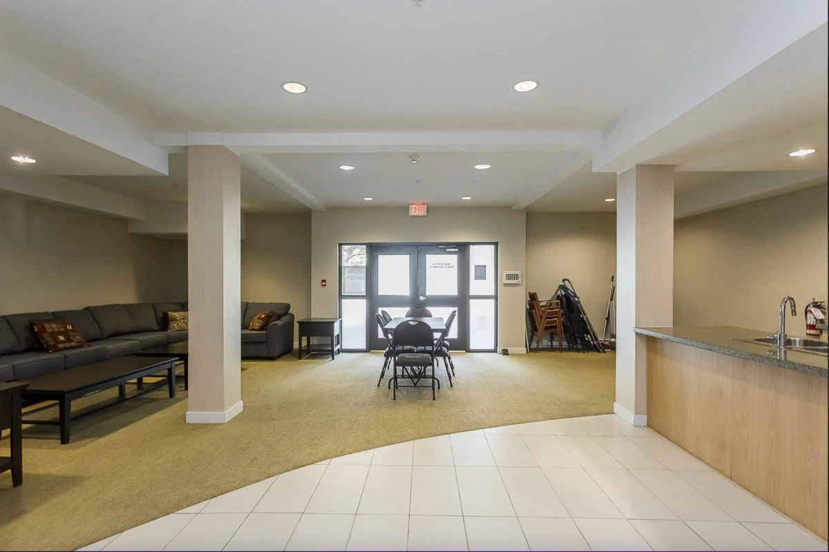 Family Room Photo of 301 33546 Holland Avenue, Abbotsford, BC