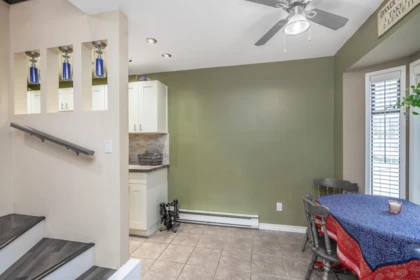 Primary Bathroom Photo of 1 11869 223rd Street, Maple Ridge, BC