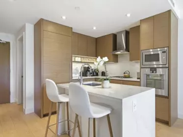 402 5693 Elizabeth Street, Vancouver, BC, Vancouver — Apartment/Condo for sale