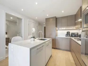Kitchen Island Photo of 402 5693 Elizabeth Street, Vancouver, BC