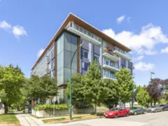 402 5693 Elizabeth Street, Vancouver, BC