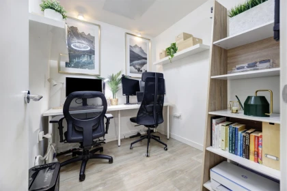 Office / Den Photo of 306 625 E 3rd Street, North Vancouver, BC