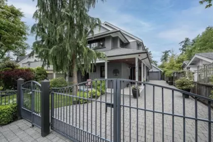 219 65b Street, Delta, BC, Delta — Single Family Residence for sale