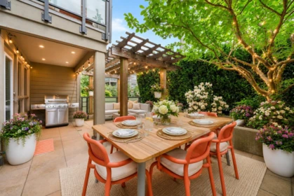 Breakfast Nook Photo of 203 1677 Lloyd Avenue, North Vancouver, BC