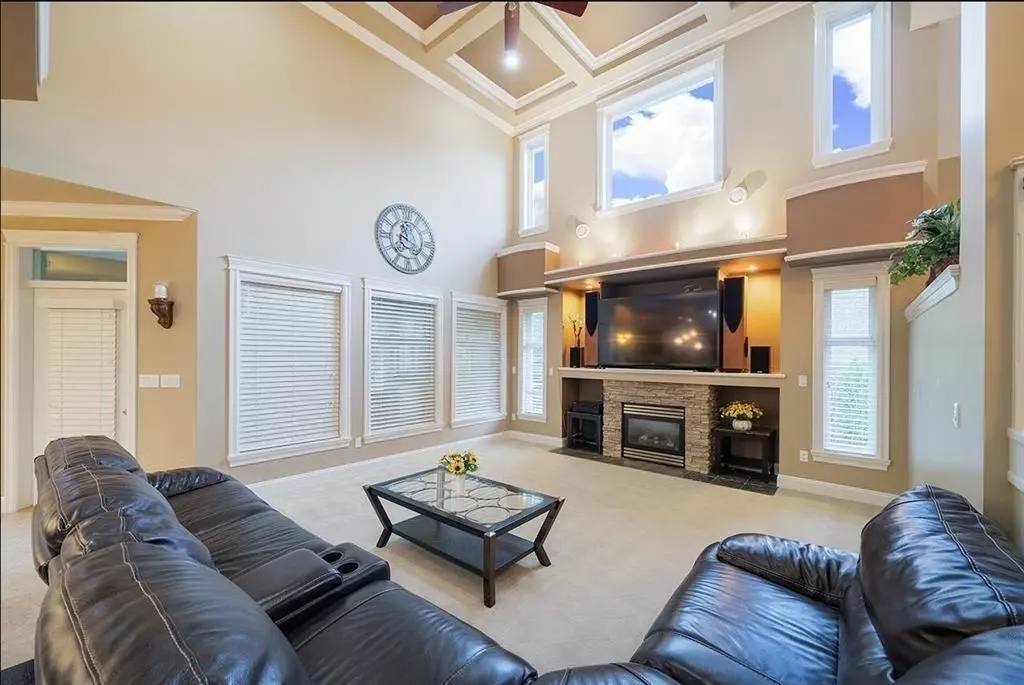 Dining Area Photo of 5479 124b Street, Surrey, BC