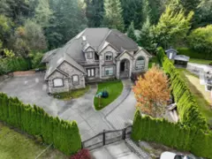 5479 124b Street, Surrey, BC