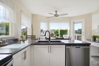 Pantry Photo of 10 3902 Latimer Street, Abbotsford, BC