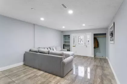 Basement Recreation Room Photo of 11546 128 Street, Surrey, BC