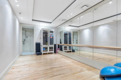 Hot Tub / Spa Photo of 3202 667 Howe Street, Vancouver, BC