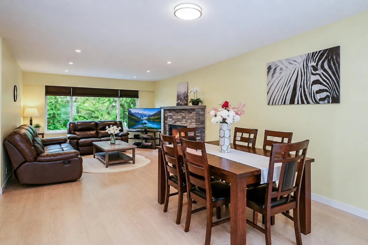 Dining Area Photo of 3691 Bargen Drive, Richmond, BC
