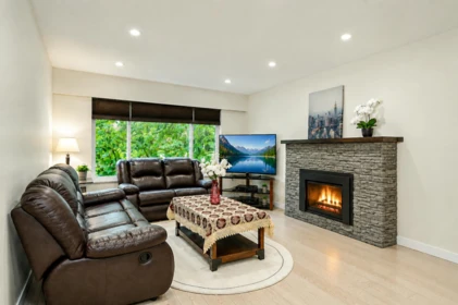 Kitchen Photo of 3691 Bargen Drive, Richmond, BC